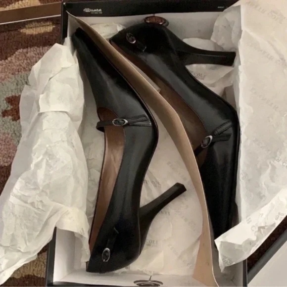 KENNETH COLE NEW YORK BLACK HEELS SIZE 7.5 - Picture 5 of 13